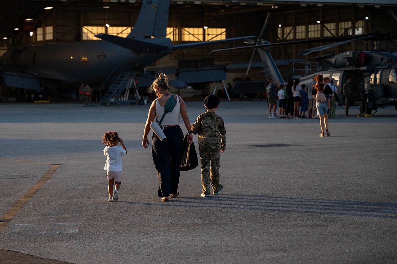 Okinawa with Kids: Family Guide - Image 1