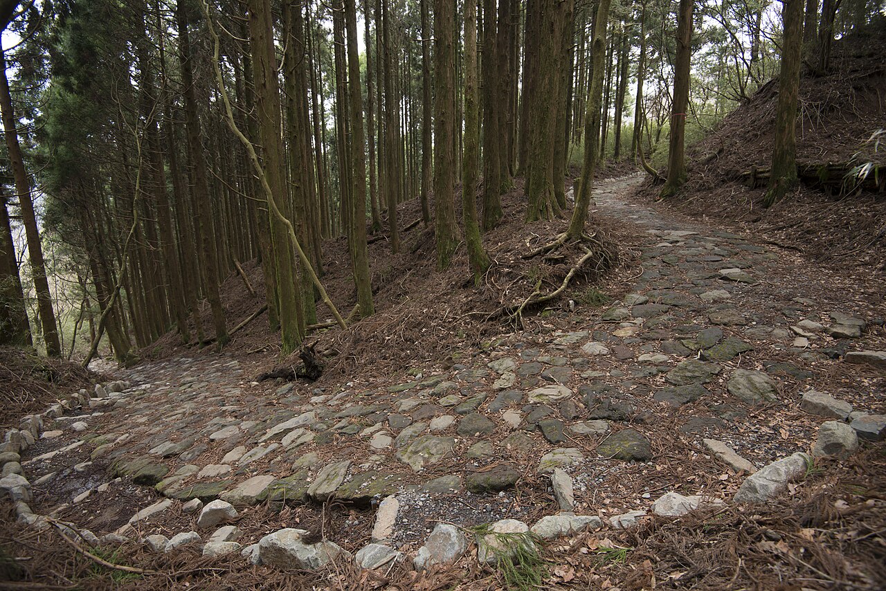 Tokyo to Hakone Day Trip - Image 1
