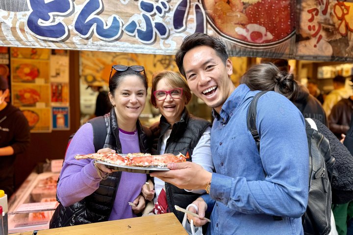 Tsukiji Fish Market Street Food Tour